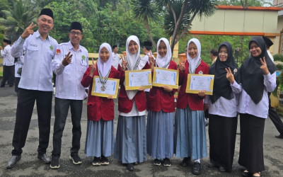 Empat Siswa MAN 2 Ciamis Melaju ke OMI 2025 Tingkat Provinsi